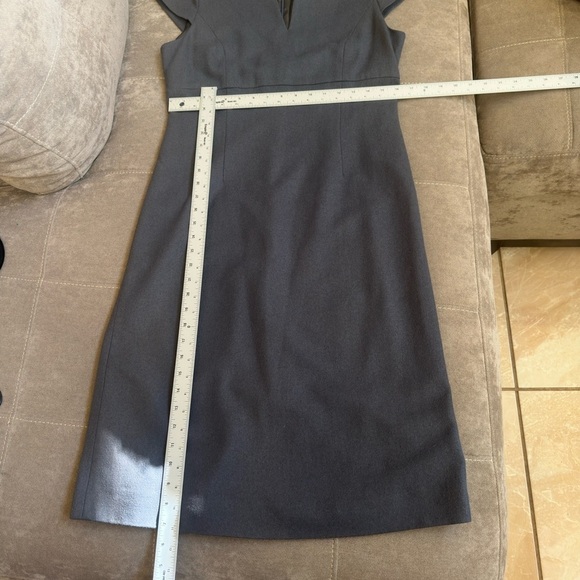 Mignon Blue Sheath Sleeveless Midi Dress - Picture 5 of 9